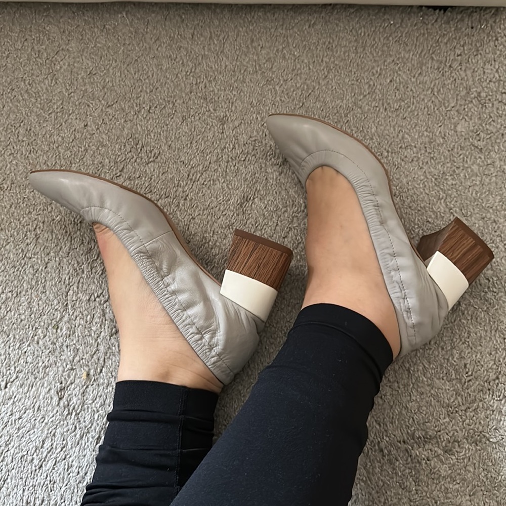 Zara gray leather wood grain block heels